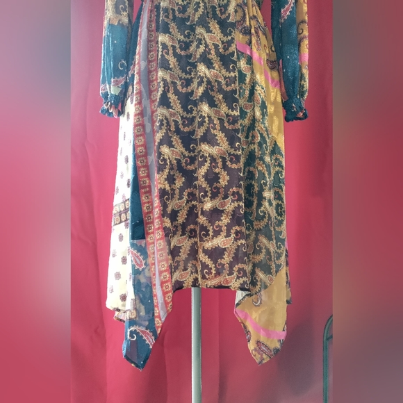 Reba boho handkerchief hem dress - Picture 4 of 12